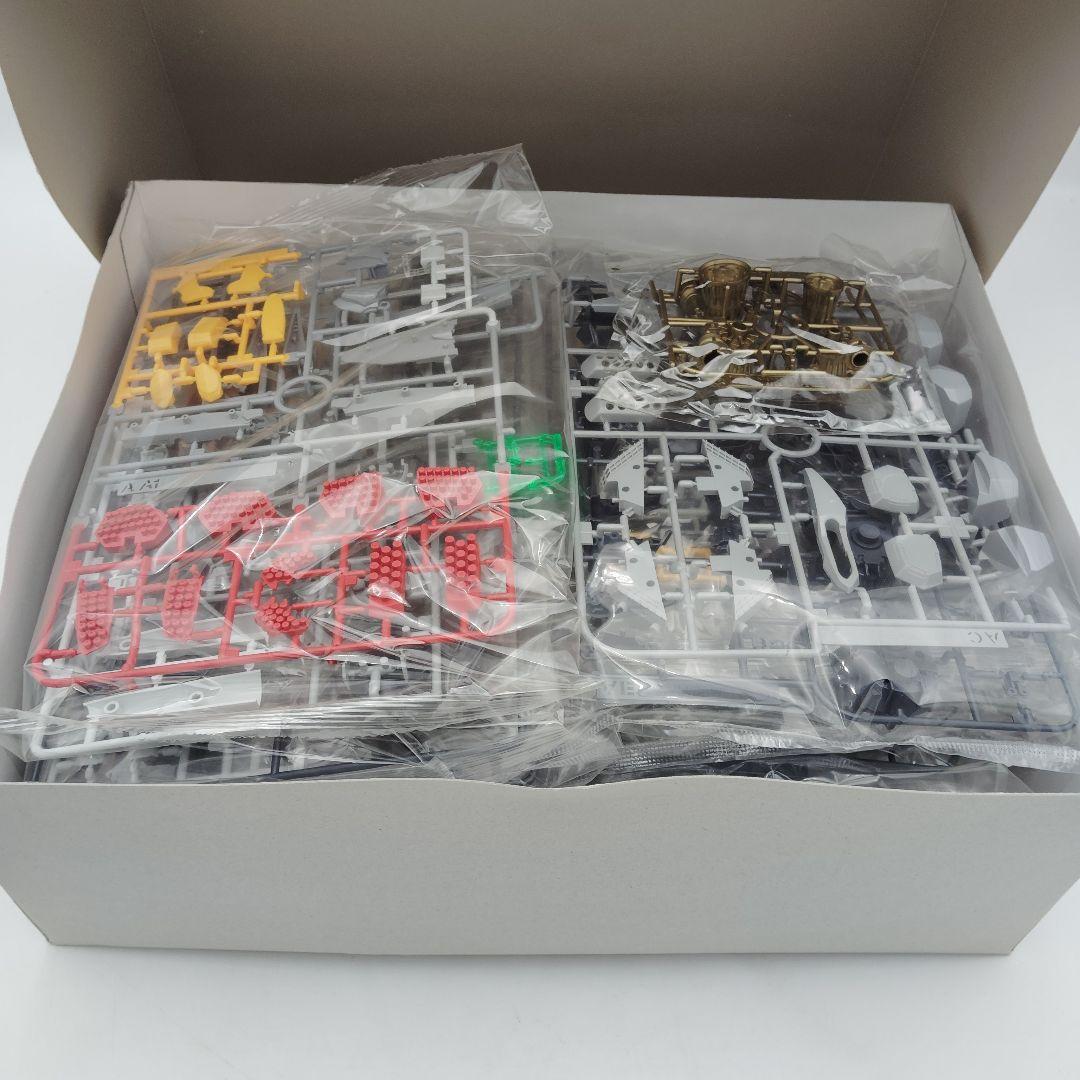 ※ランナー破損あり VF-25S アーマードメサイア バルキリー オズマ機