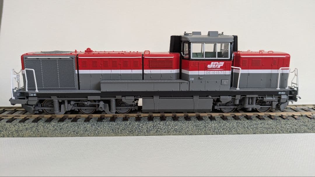 KATO製 HOゲージ DE10 JRF更新色
