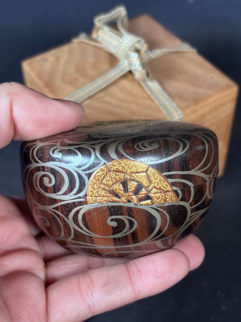 送料無料　棗　平棗　木地　嶋黒檀　黒柿？　和骨董　水車　蒔絵　茶道具　仕覆付き