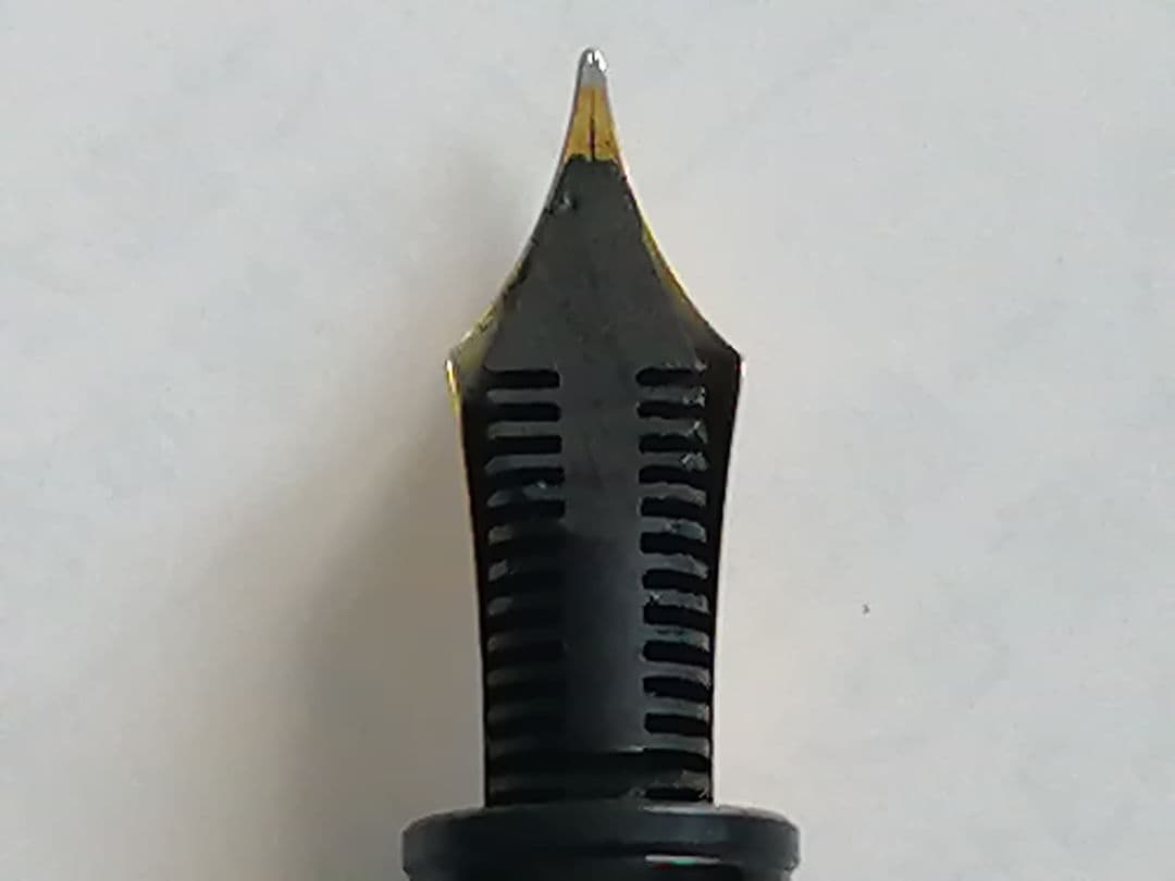 未使用MONT BLANC 万年筆 146モデル 専用ケース付き