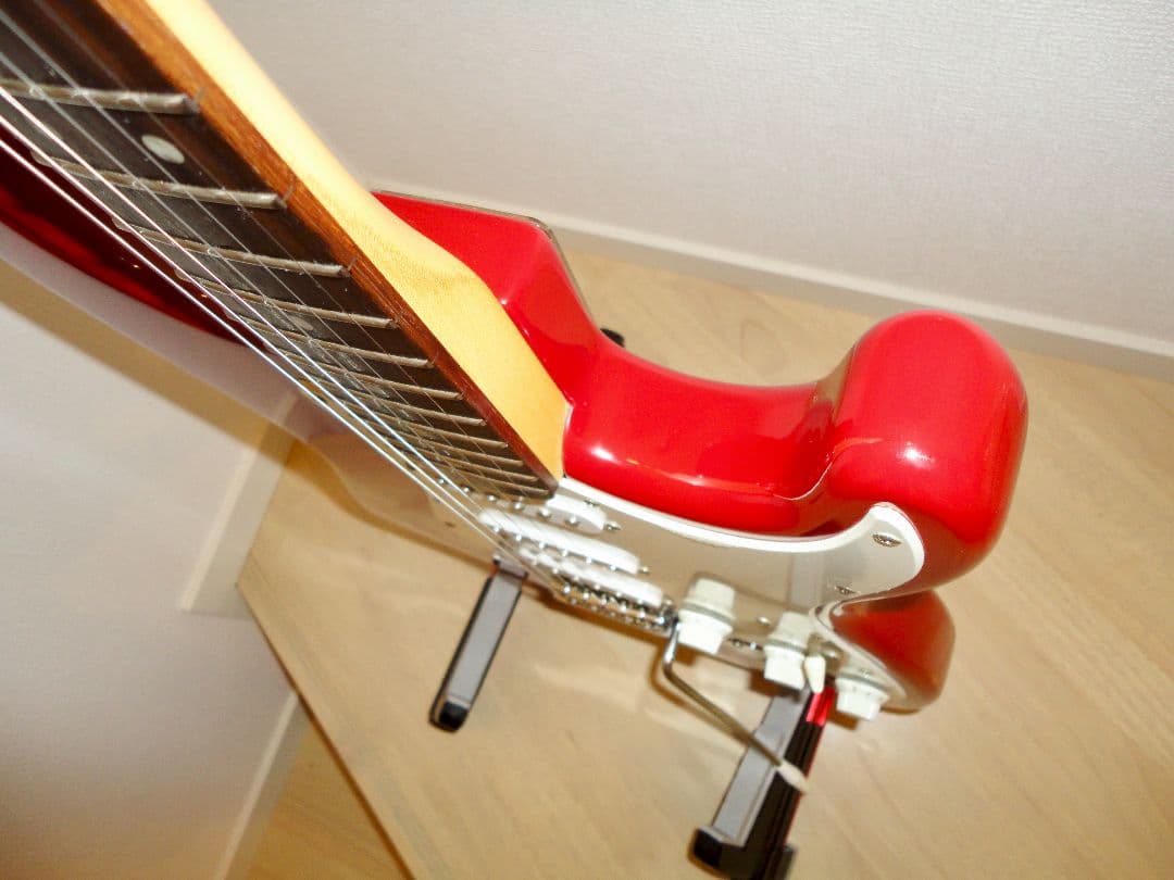 【メンテ済】Squier ストラトキャスター ダコタレッド
