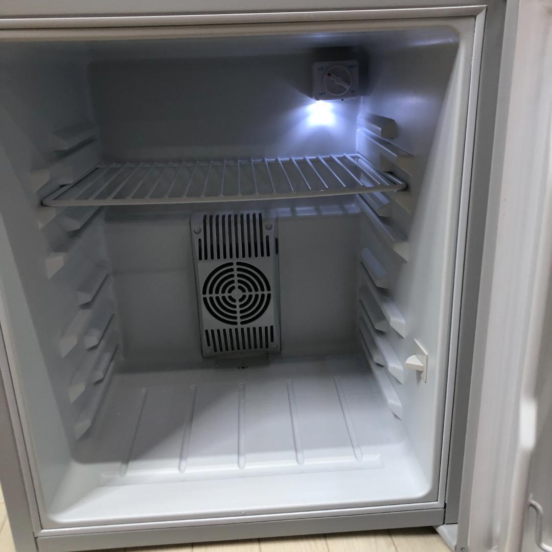 【送料無料】 サンルック SR-R4802 電子冷蔵庫 48L 250529