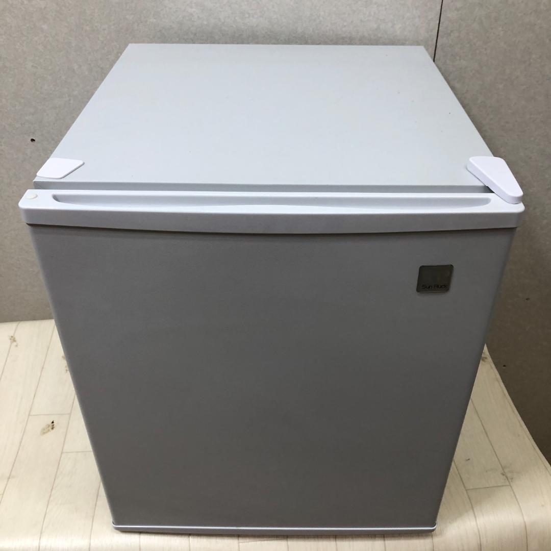 【送料無料】 サンルック SR-R4802 電子冷蔵庫 48L 250529