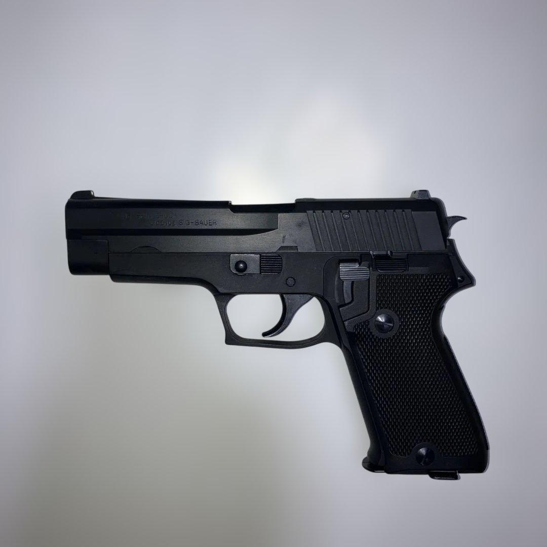 9ミリ拳銃(SIG P220) モデルガン