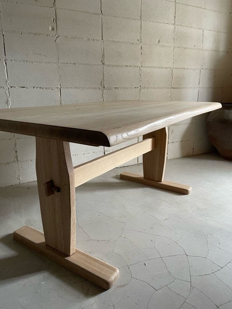 美品　飛騨清見工房　天然木楢無垢材　オーク無垢材　ダイニングテーブル150 虎斑