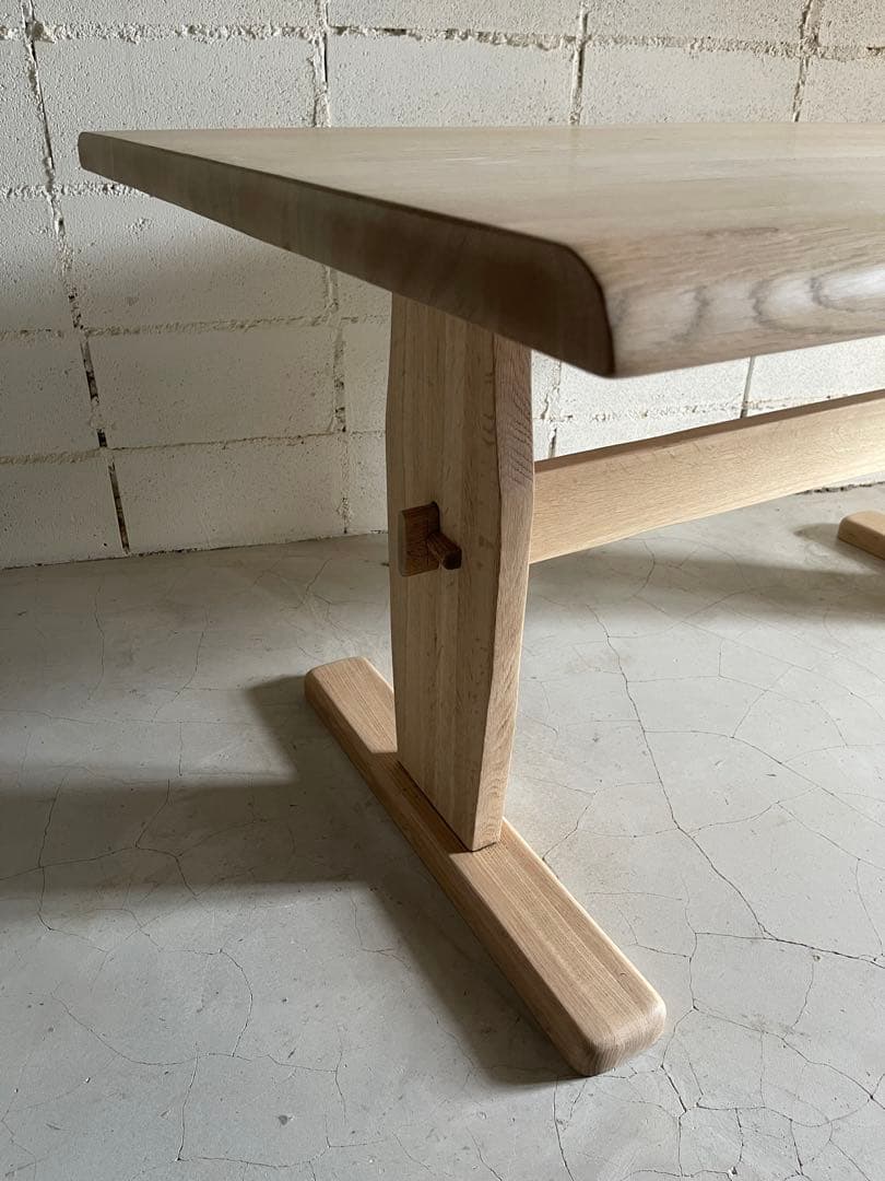 美品　飛騨清見工房　天然木楢無垢材　オーク無垢材　ダイニングテーブル150 虎斑