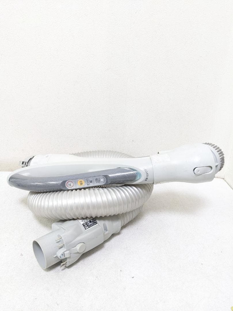 Panasonic MC-SS300GX-R サイクロン式掃除機 2011年製