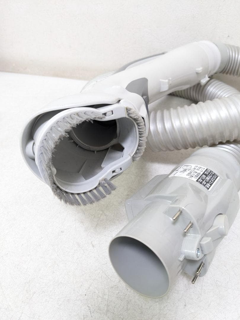 Panasonic MC-SS300GX-R サイクロン式掃除機 2011年製