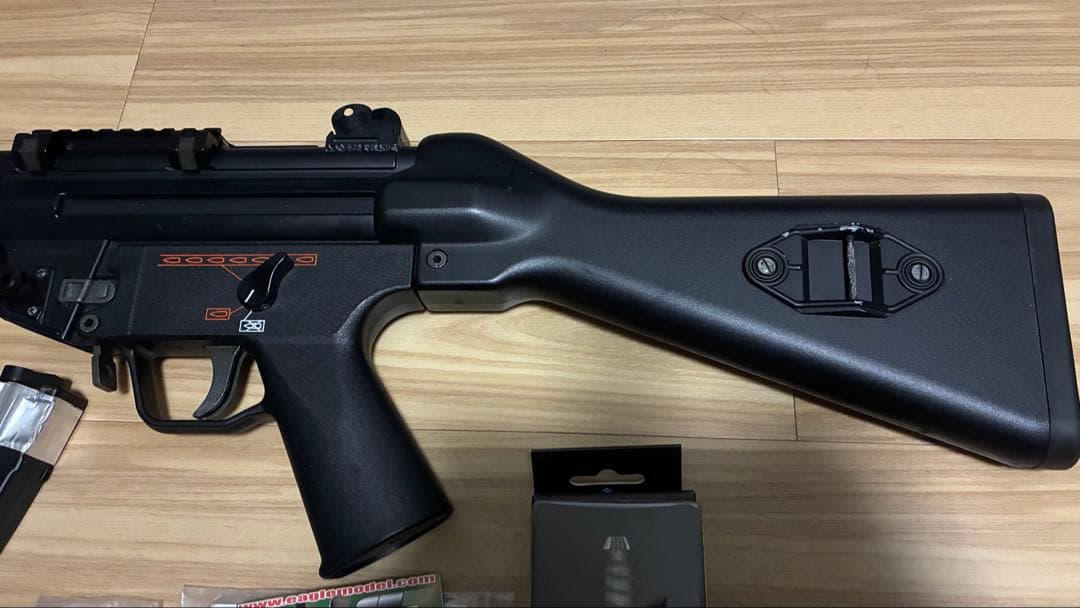 東京マルイ　スタンダード電動ガン　MP5A4 カスタム