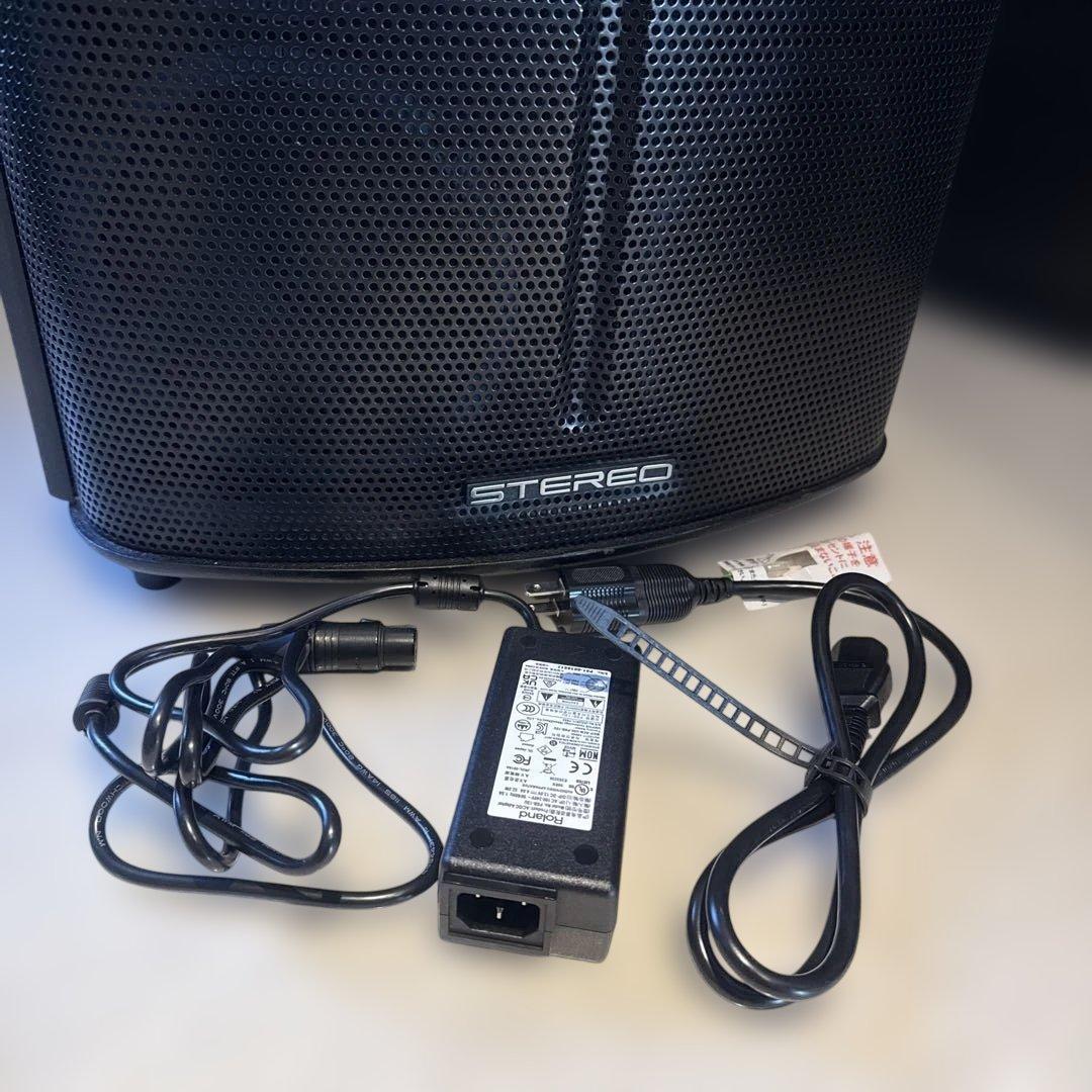 Roland 330BAポータブルPAシステム