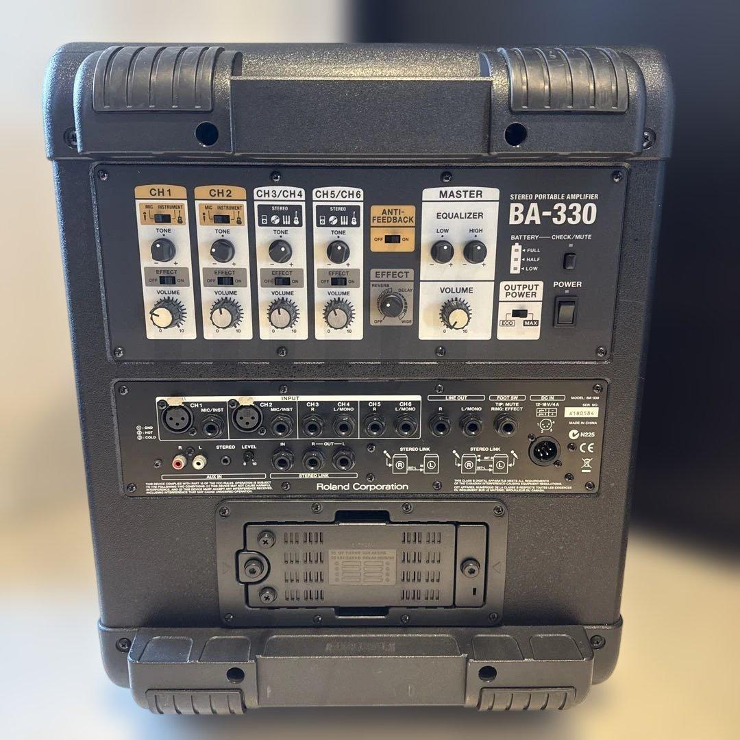 Roland 330BAポータブルPAシステム