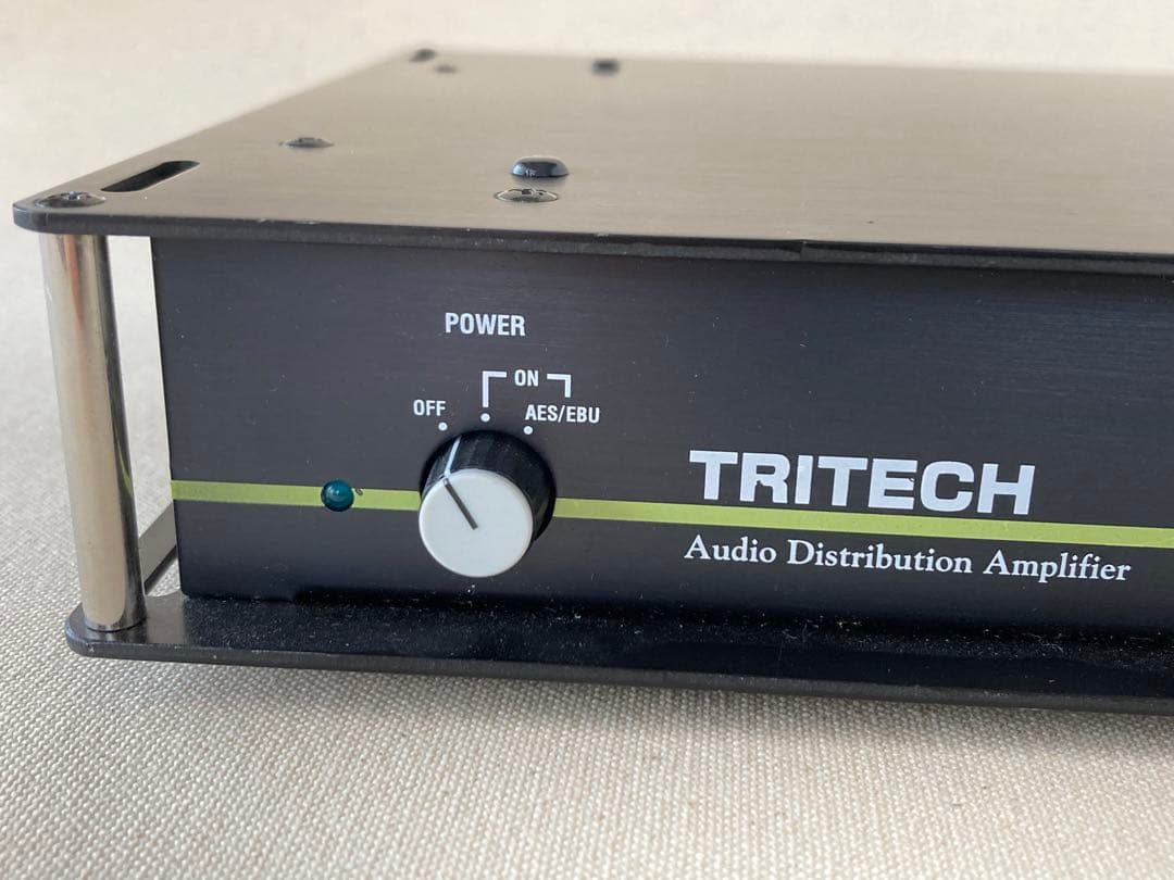 TRITECH ADA-01D オーディオ信号分配器(A/Dコンバーター付)