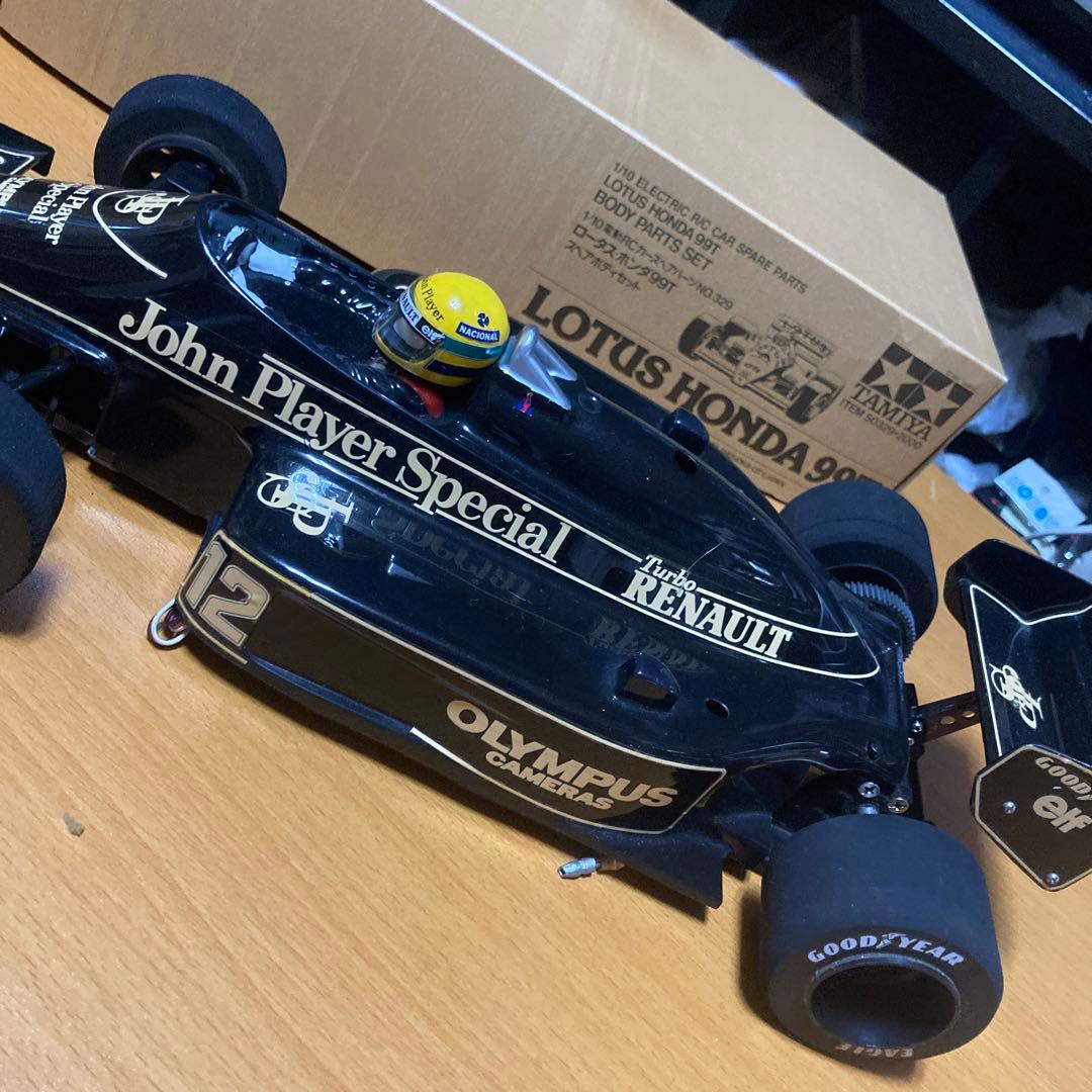 ロータス97-98位です、シャーシ付けます、(元はロータス99Tのカウルです)