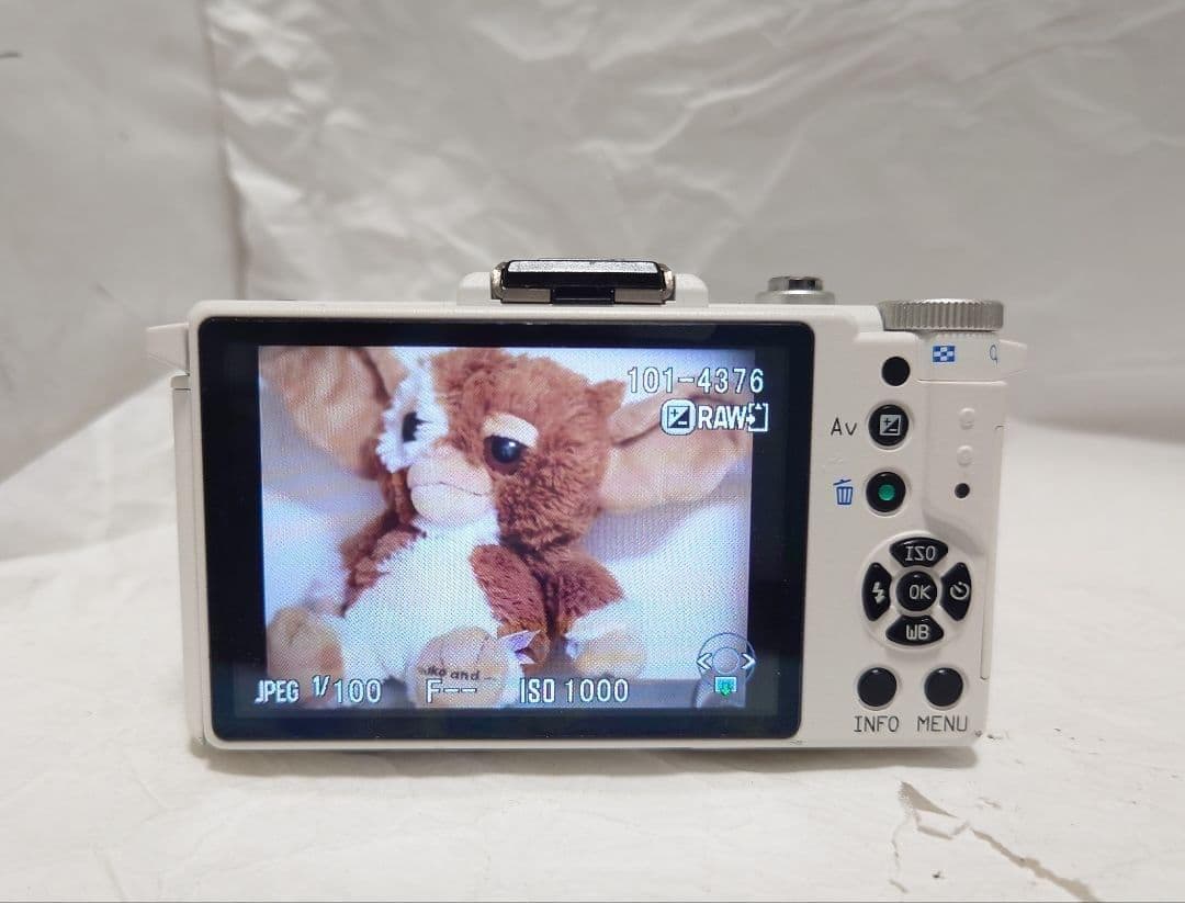 ★快調！超美品★PENTAX Q 1.5インチ F1.9 ミラーレス一眼