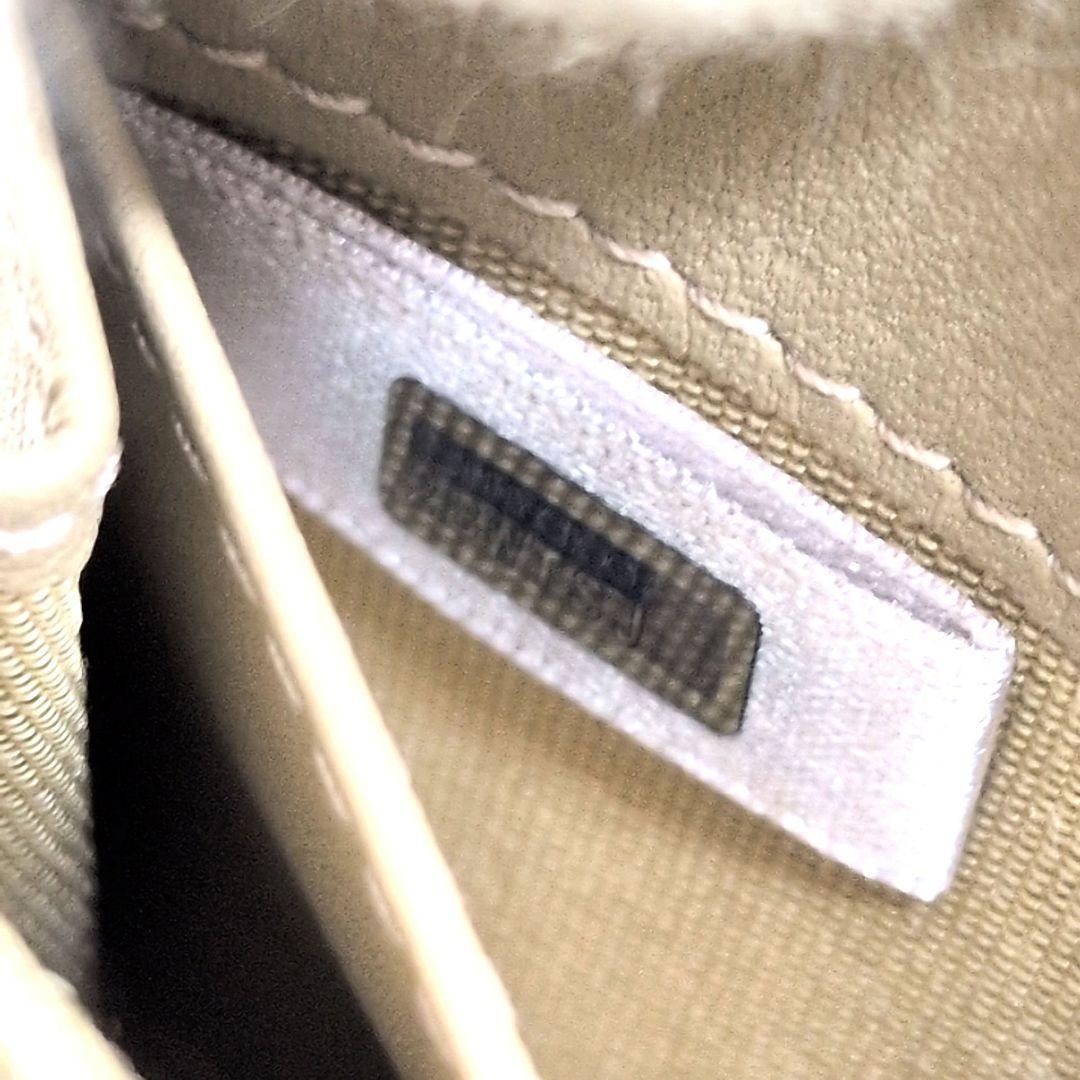 【未使用 箱付き】ジミーチュウ　ネリー　ケース　スタースタッズ　クリスタル