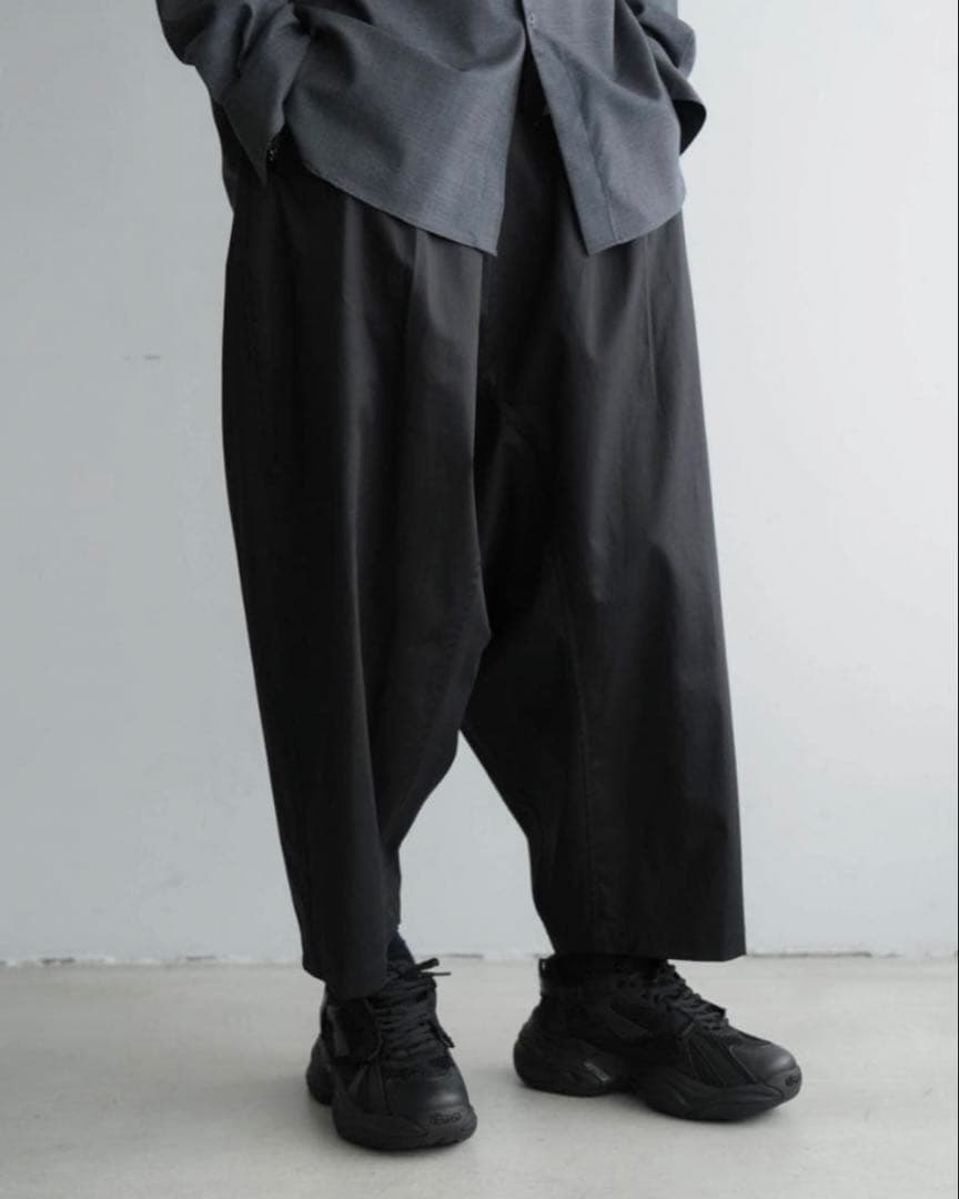 【新品未使用】CTHY ワイドサルエルアンクルパンツ ブラック　サイズ1