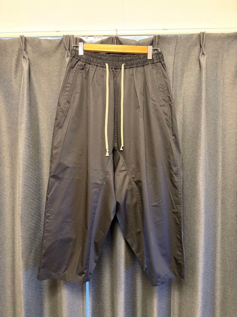 【新品未使用】CTHY ワイドサルエルアンクルパンツ ブラック　サイズ1