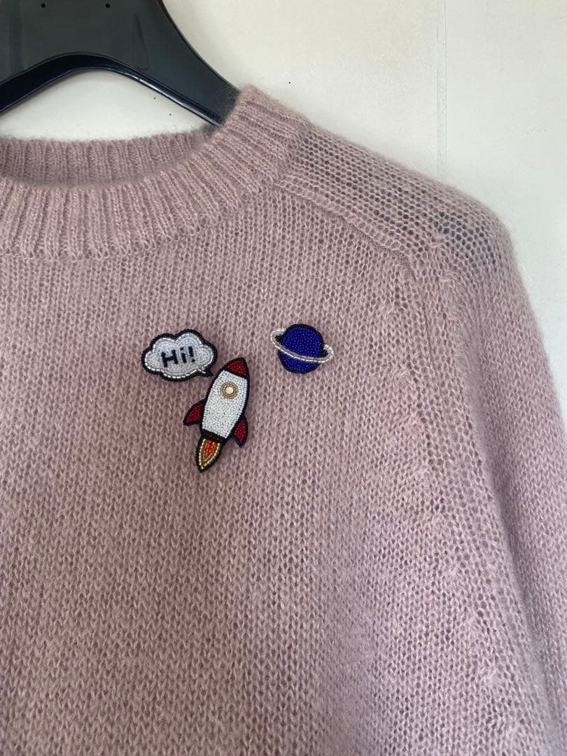 【あい】オートクチュールビーズ刺繡　ロケットブローチ、虹ブローチ