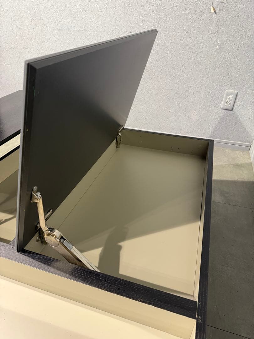 BoConcept コーヒーテーブル Chiva