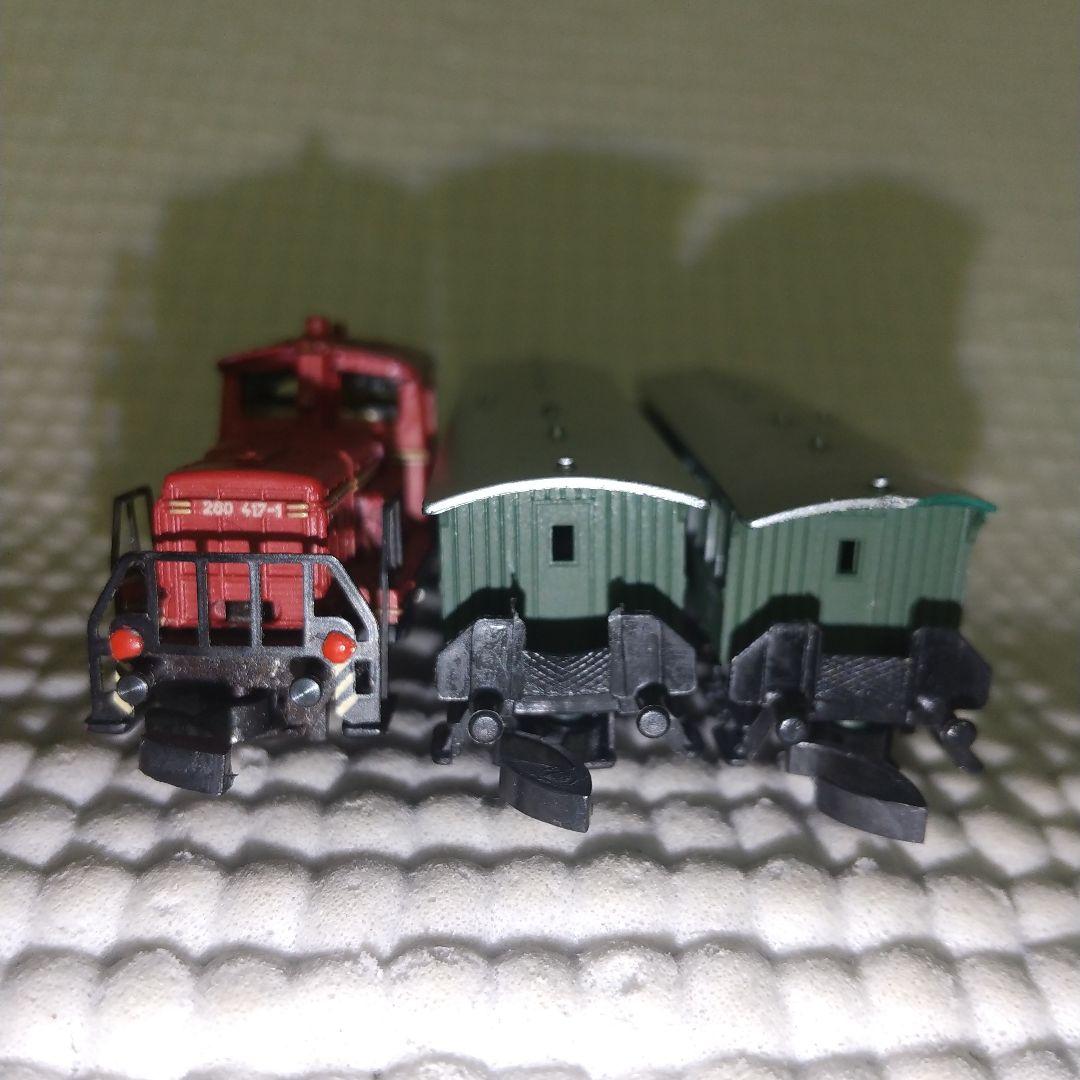 超精密！Marklin mini-club ディーゼル機関車＆客車2両／Zゲージ