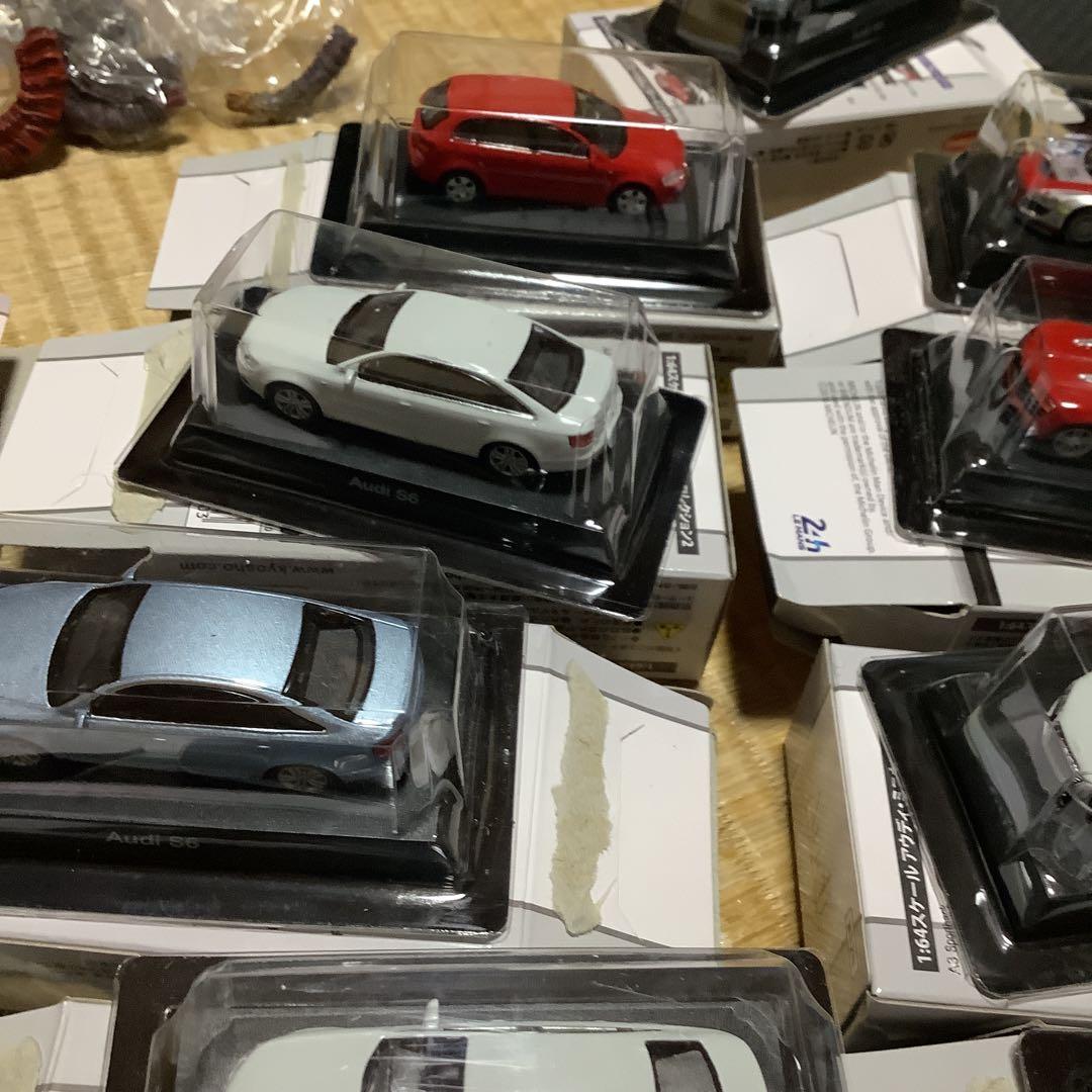 アウディ　ミニカーコレクション2 1/64 20点セット