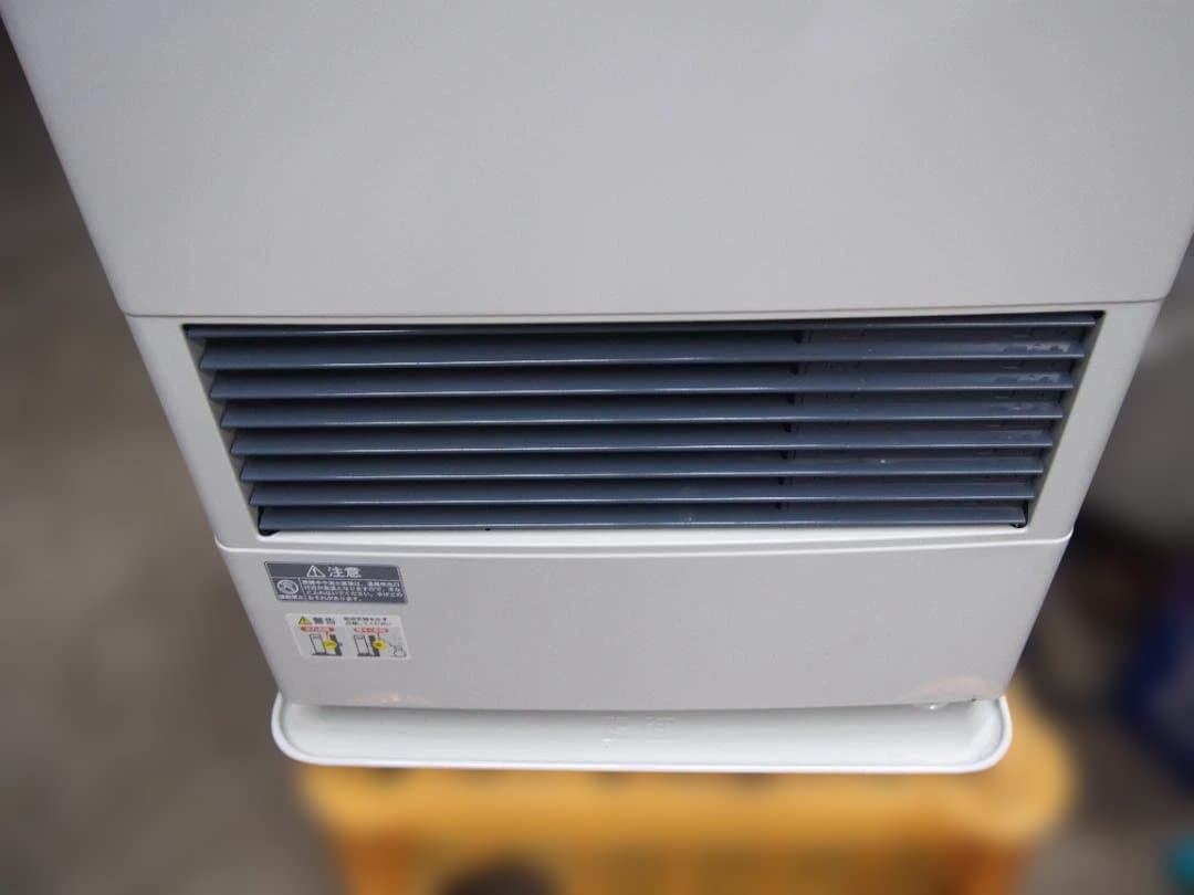 中古　コロナ　FFストーブ　FF-4214S 2014年　石油ストーブ