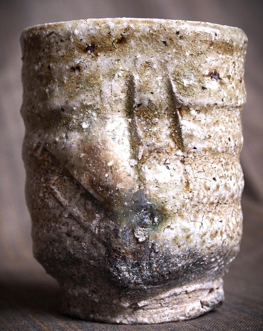 人気作家★谷本貴【師：師：森正・谷本景】伊賀(窯変）湯のみA★共箱 匿