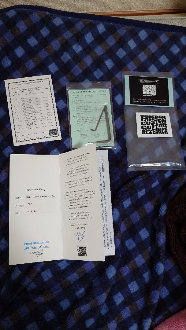 FREEDOM CUSTOM GUITAR RESEARCH 5弦ジャズベース