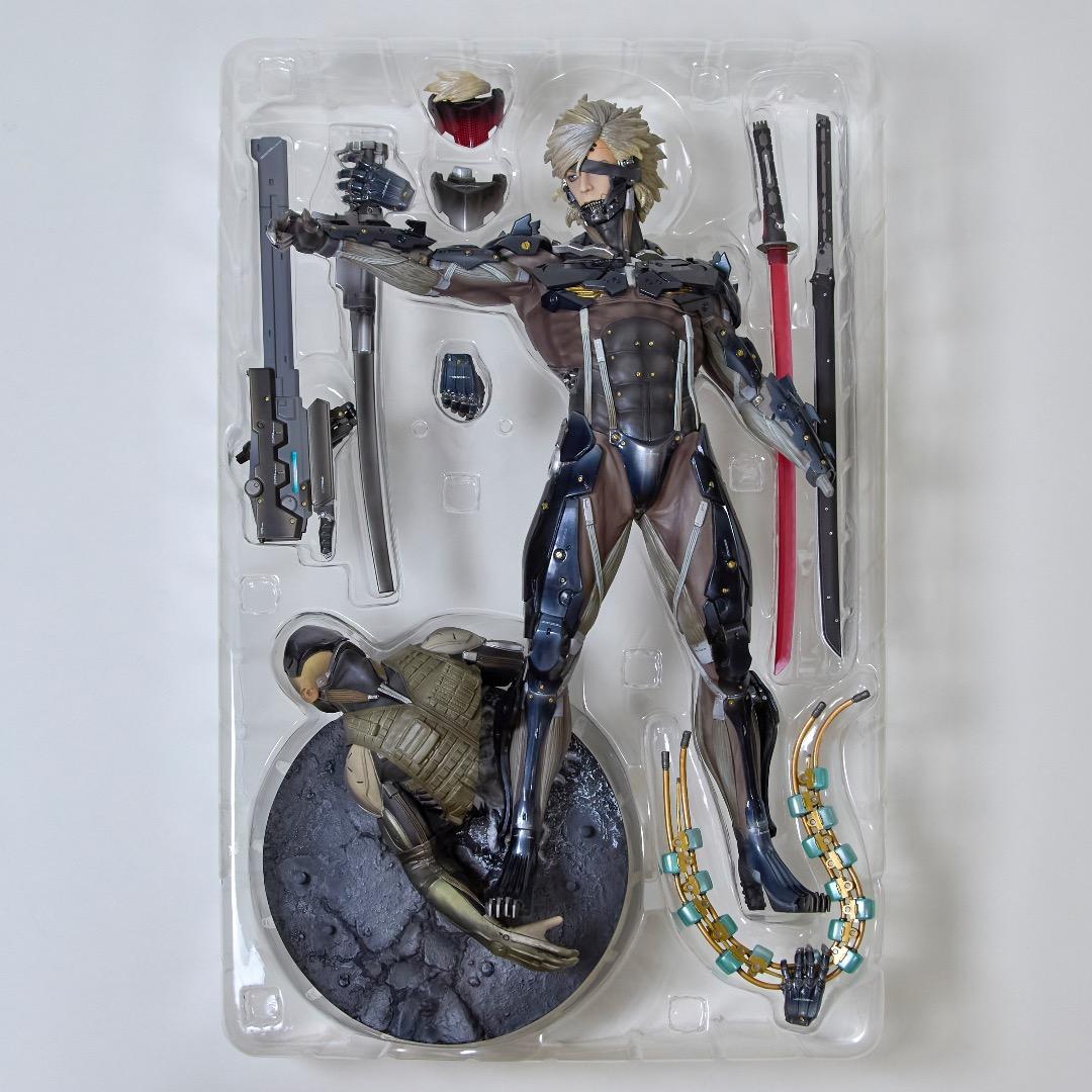 雷電　メタルギア ライジング リベンジェンス 1/6スケール スタチュー