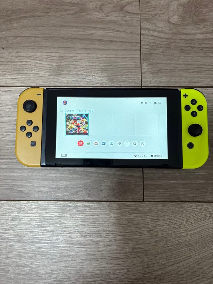Switch イーブイピカチュウ