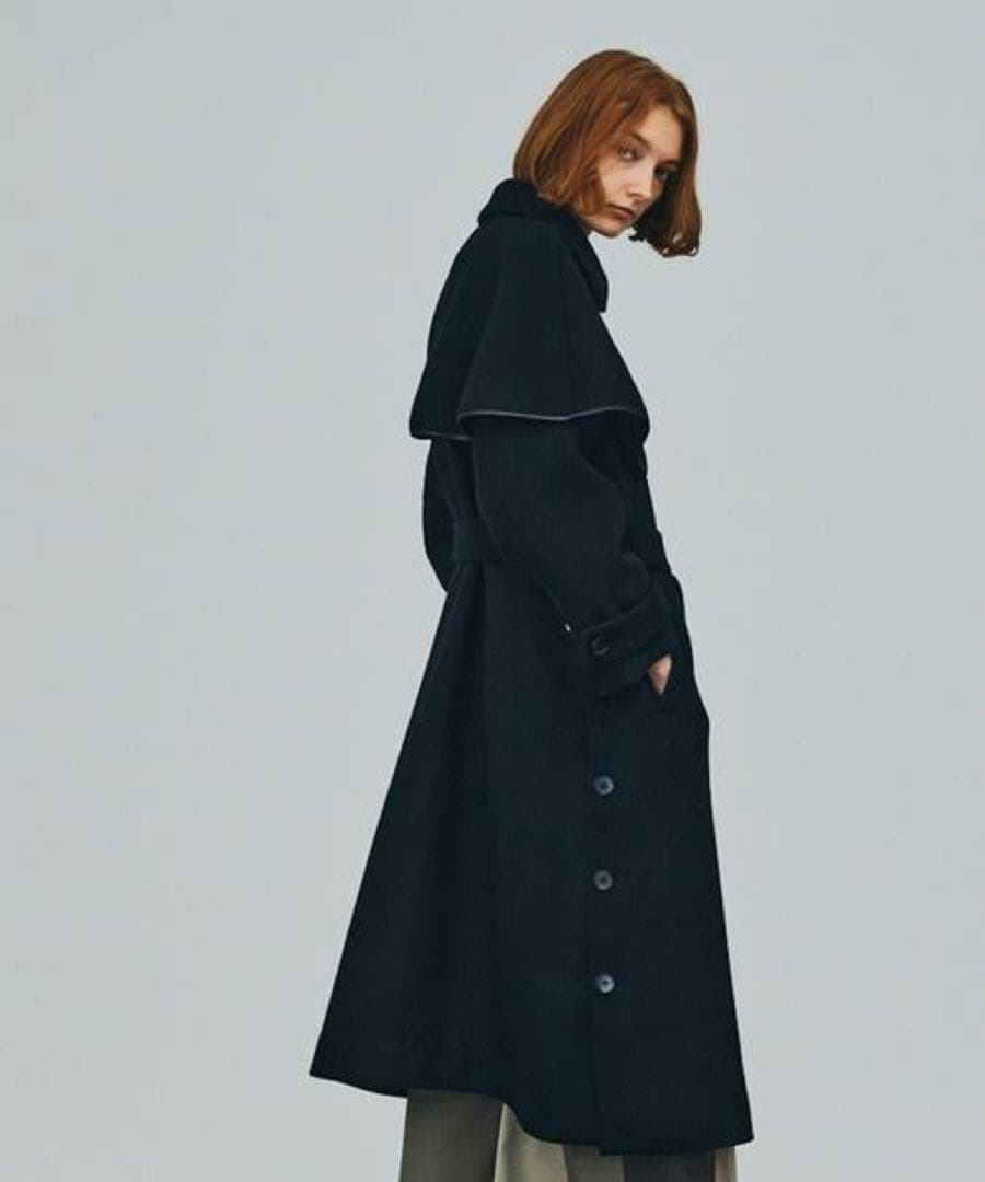【UNITED TOKYO】 ハーフケープステンコート