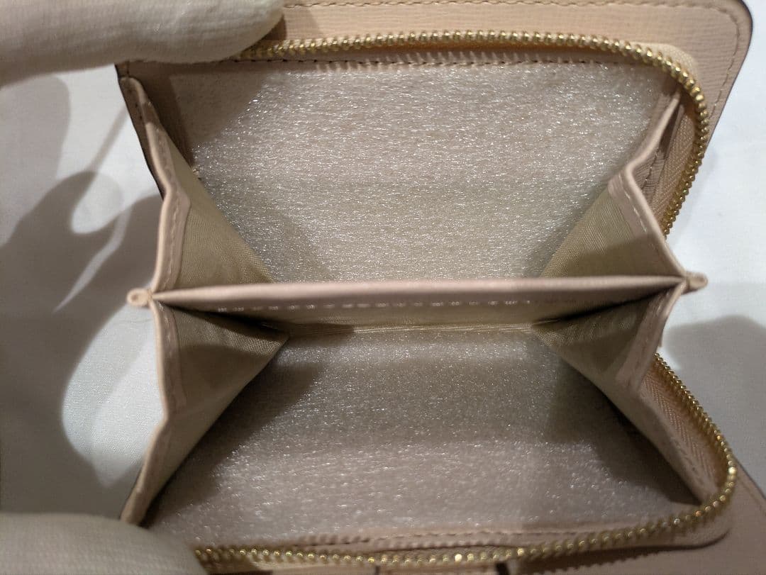 【新品未使用 ★箱付】フルラ バビロンs 二つ折り財布 ベーシュ バレリーナ