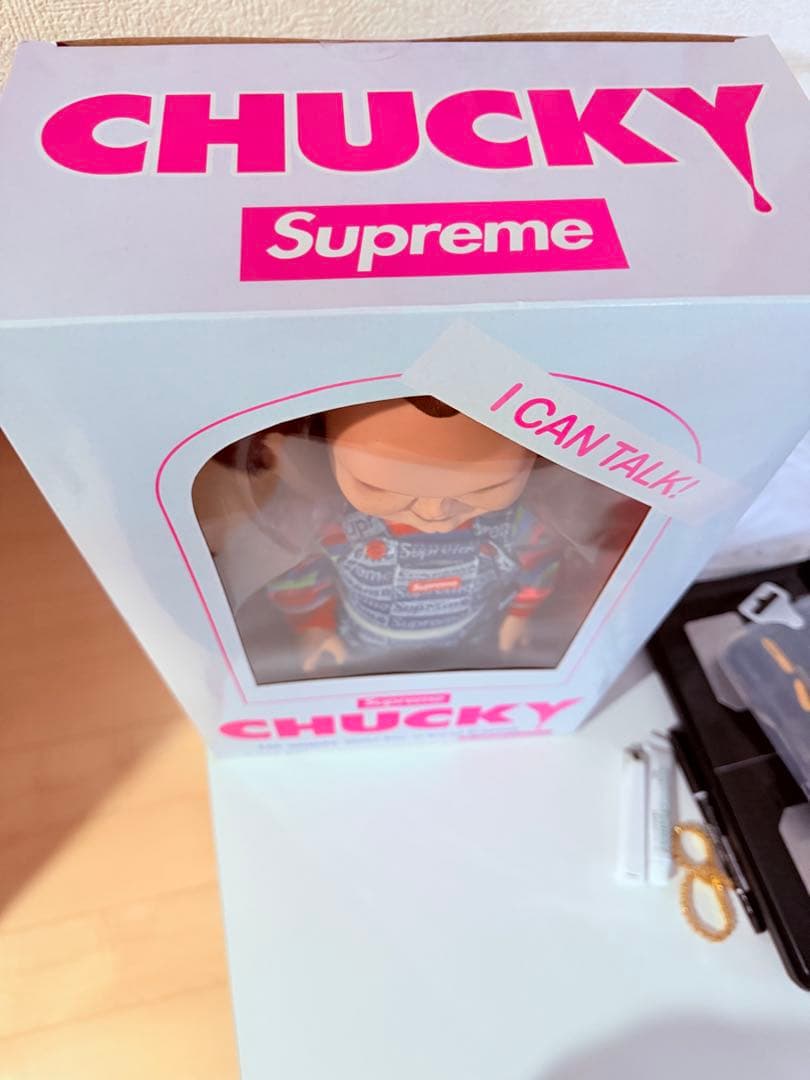 Supreme CHUCKY フィギュア
