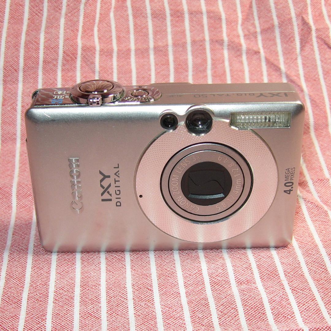作例あり 小さなコンデジの優等生　CANON IXY DIGITAL 50