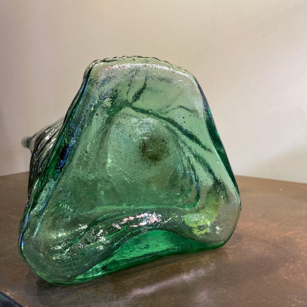 イタリア ビンテージワインボトル 緑ガラス