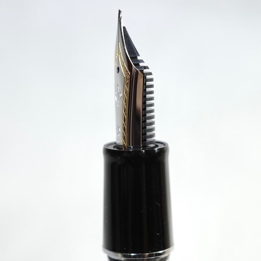 セーラー万年筆 プロフェッショナルギア 銀 万年筆