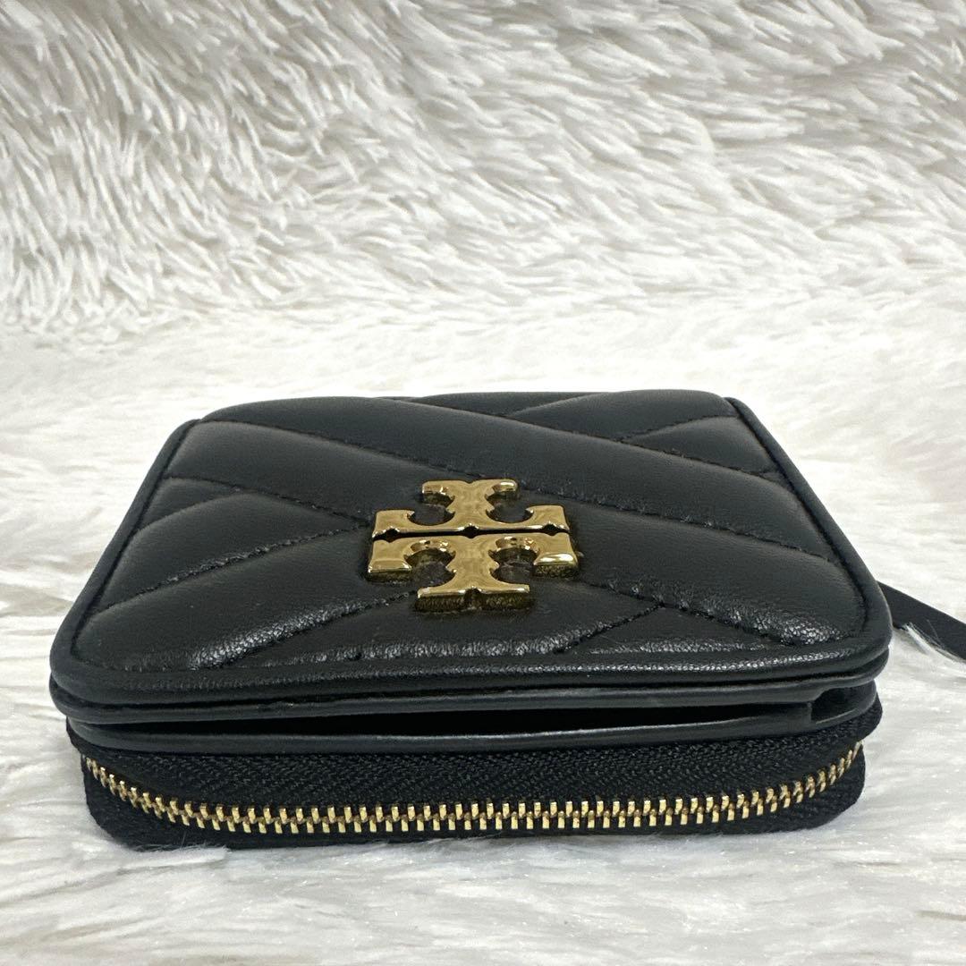 極美品　トリーバーチ　キラ　シェブロン　バイフォールド　ウォレット　黒