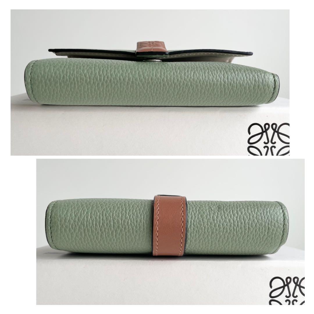 LOEWE ロエベ 三つ折り財布 バーティカル ウォレット グリーン ほぼ新品