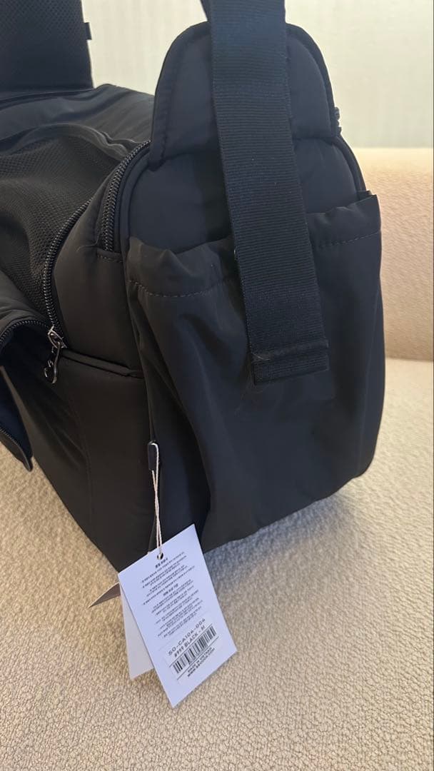 新品未使用！6月末まで出品予定キャリーバッグ・スリングM（ブラック）SSOOOK