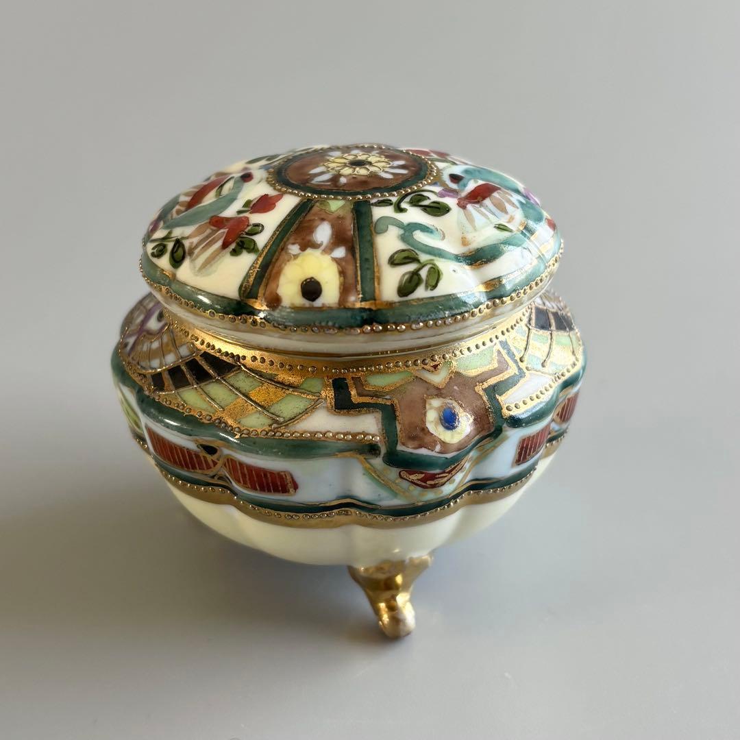 アンティーク　オールドノリタケ　マルキ印　金彩三つ脚蓋物　ボンボニエール⚫︎稀少品