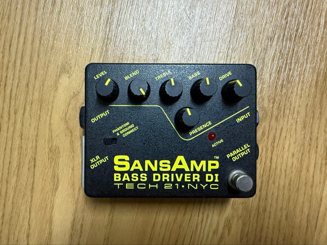 ベース Tech 21 SansAmp Bass D DI