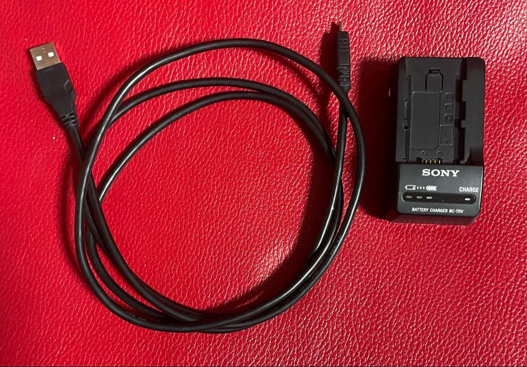 【美品】SONY ハンディカム HDR-CX680 大容量バッテリー充電器付