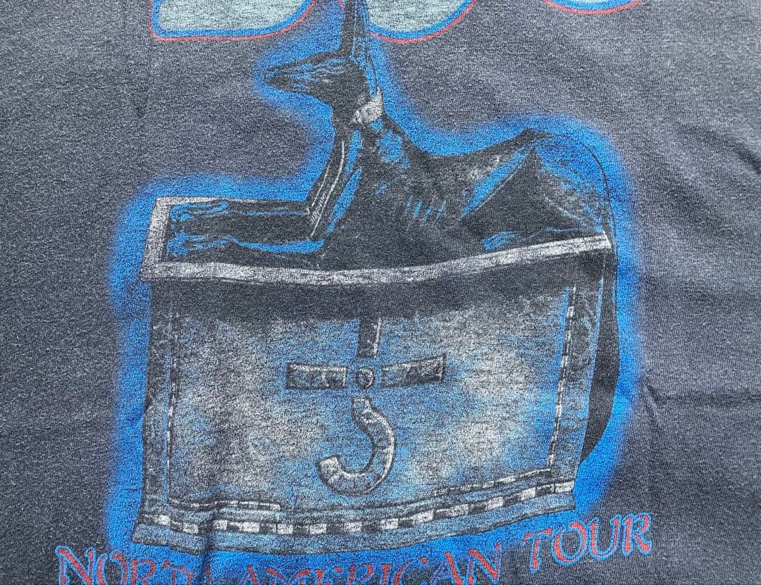 【レア　旧タグ　アメリカ製】　ブルーオイスターカルト　ツアーTシャツ　XLサイズ