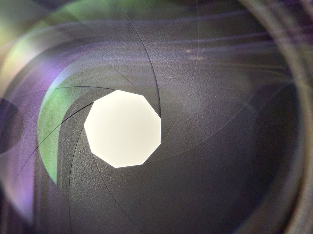 Nikon Nikkor 85mm f/1.4 レンズ