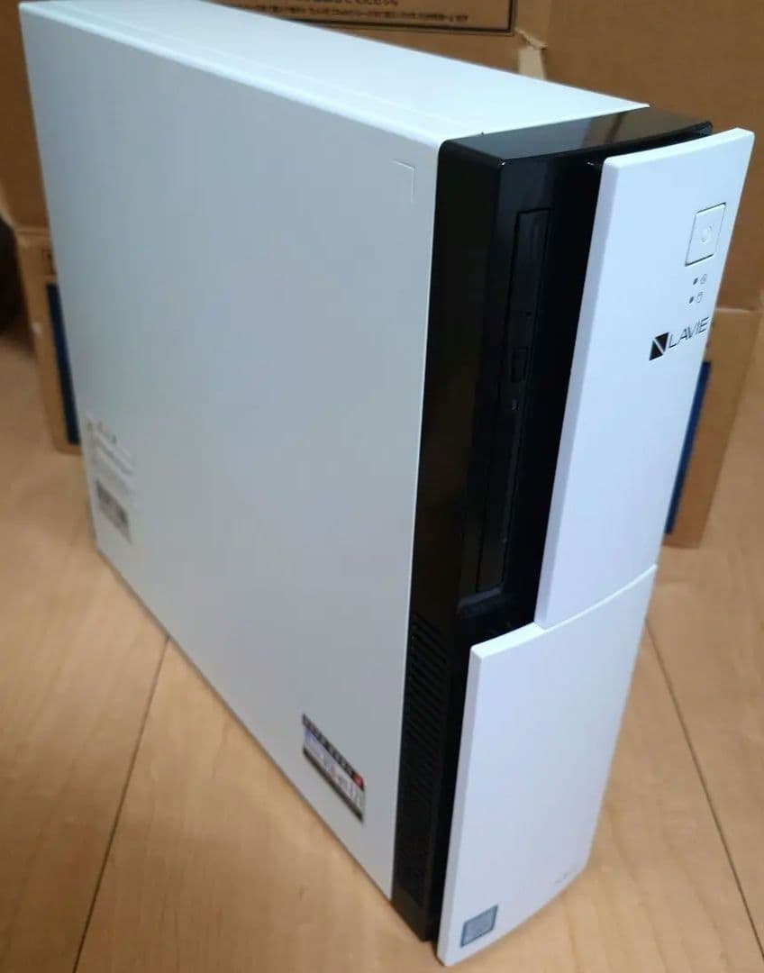 【DDR4搭載】デスクトップPC（NEC LaVie）