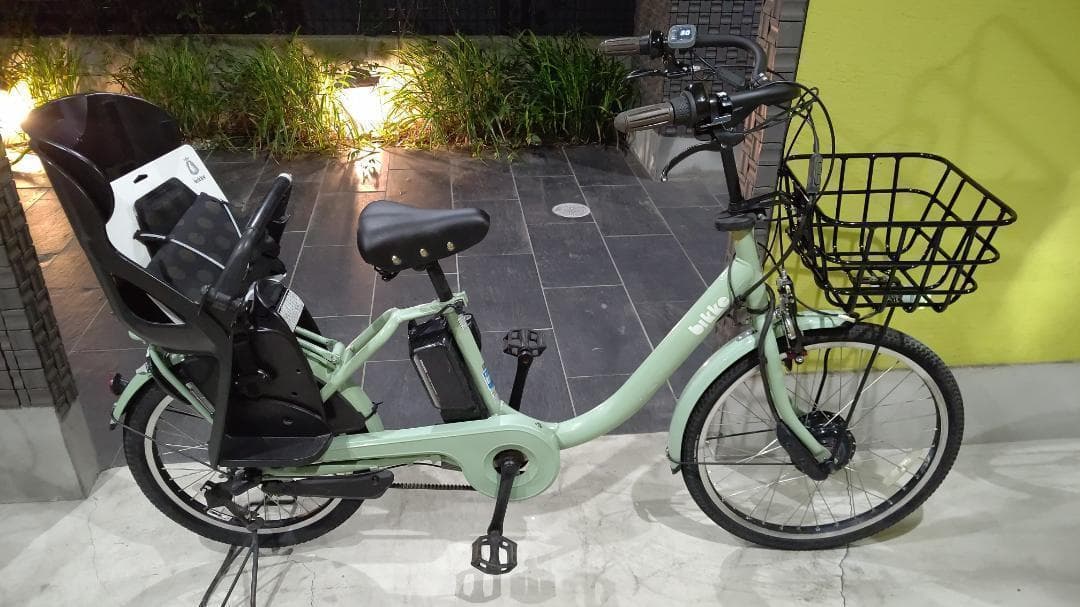 BIKKE　MOB　dd　回生充電機能付　電動自転車　シートクッション新品