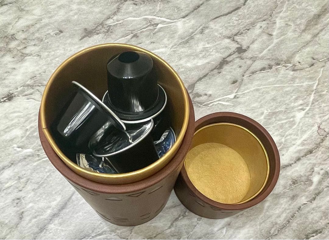 【非売品・期間限定】サウジアラビア館 VIP限定 レザー豪華ギフトセット