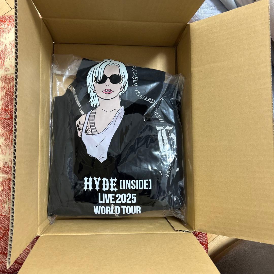 HYDE INSIDE 2025パーカー　LサイズLARA