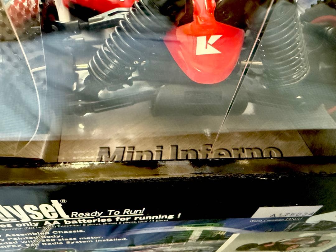 未使用★Kyosho★Mini Inferno ミニインファーノ★カラータイプ4