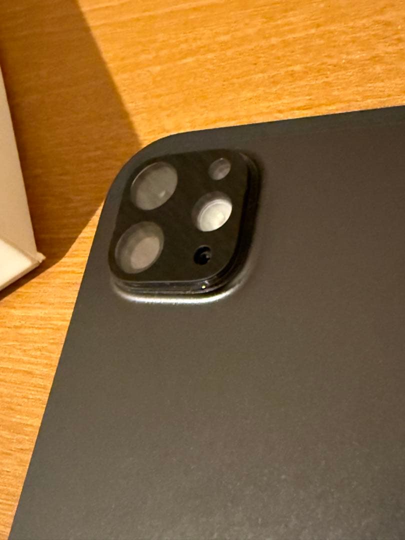 iPadPro 11インチ M4 256GB 保護フィルム、キーボード付き